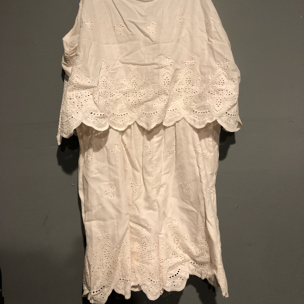 White lace romper
